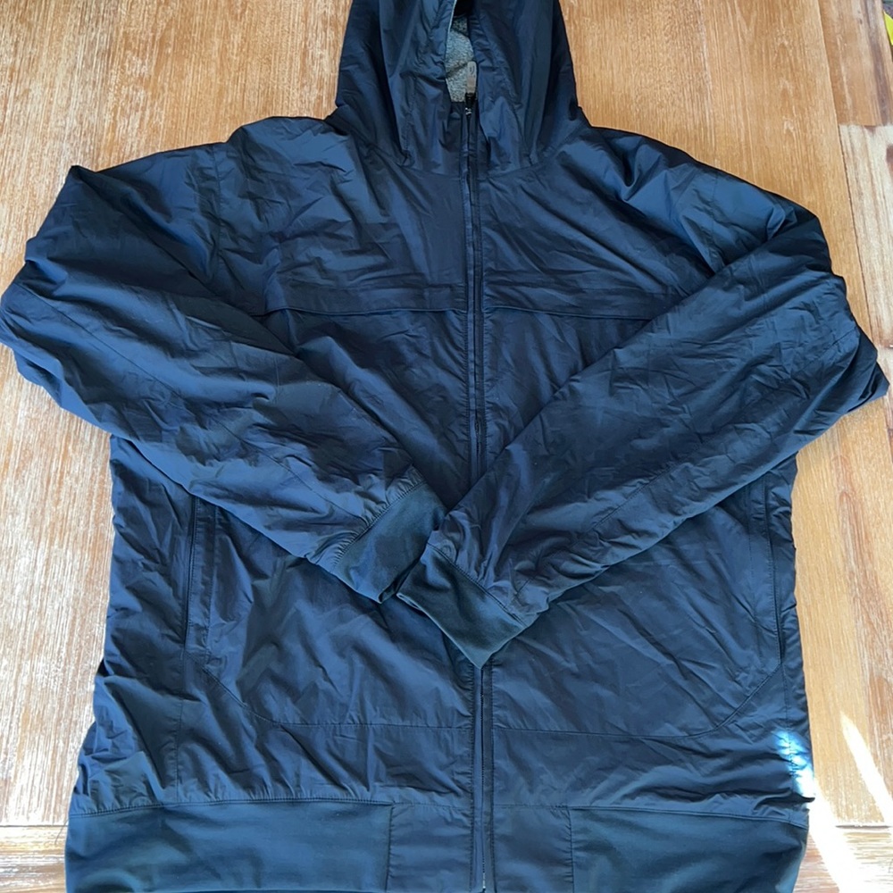 Sierra designs reversible jacket. Black. Size XL. NWOT.